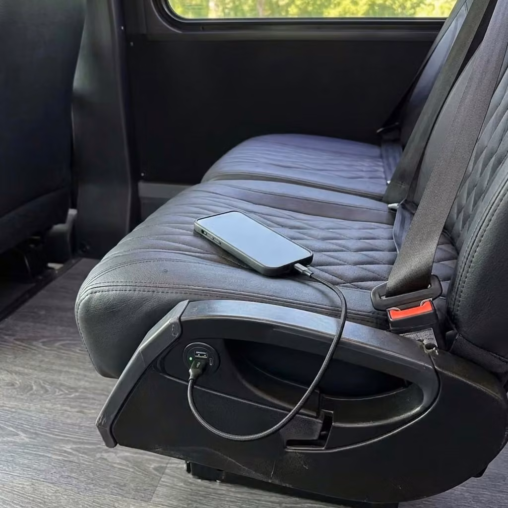 brooklyn center 20 passenger minibus usb charging