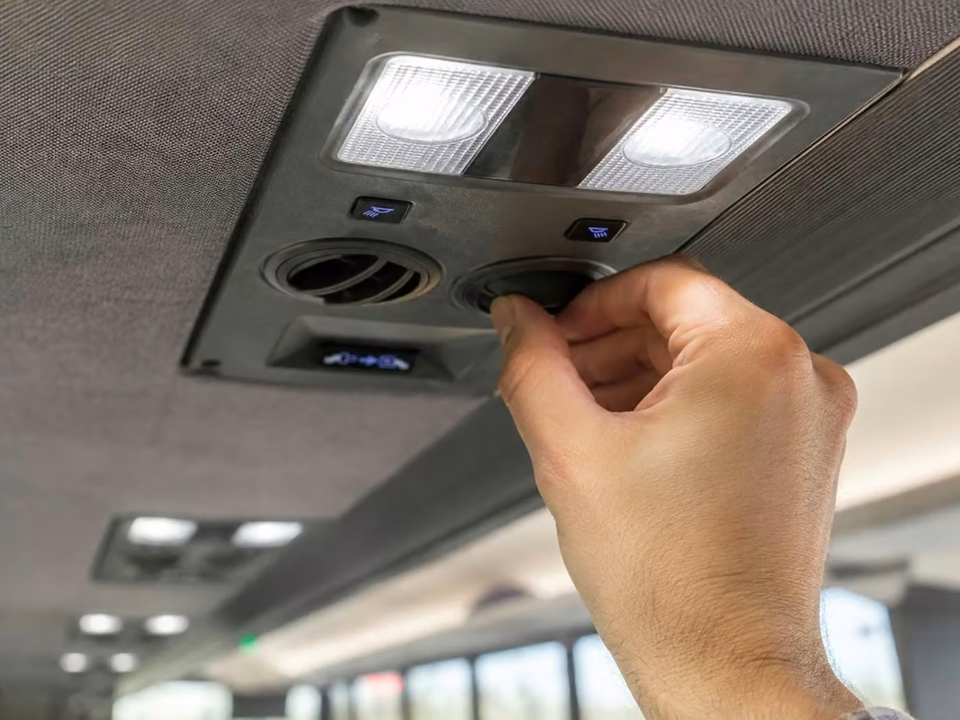 brooklyn center 30 passenger minibus air conditioning