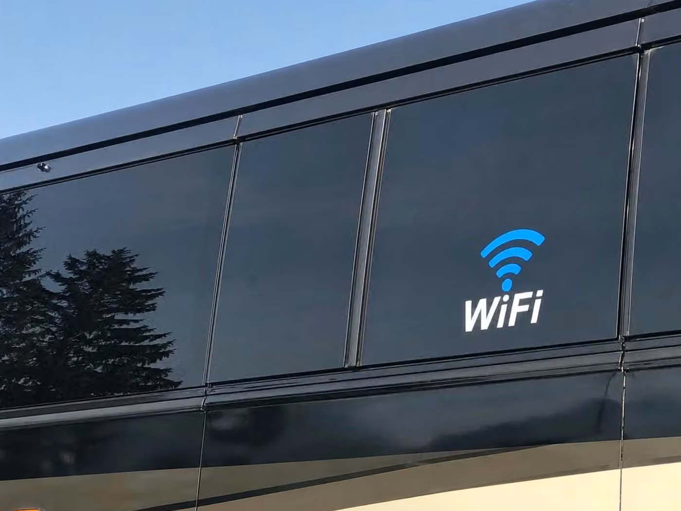brooklyn center 56 passenger charter bus wifi