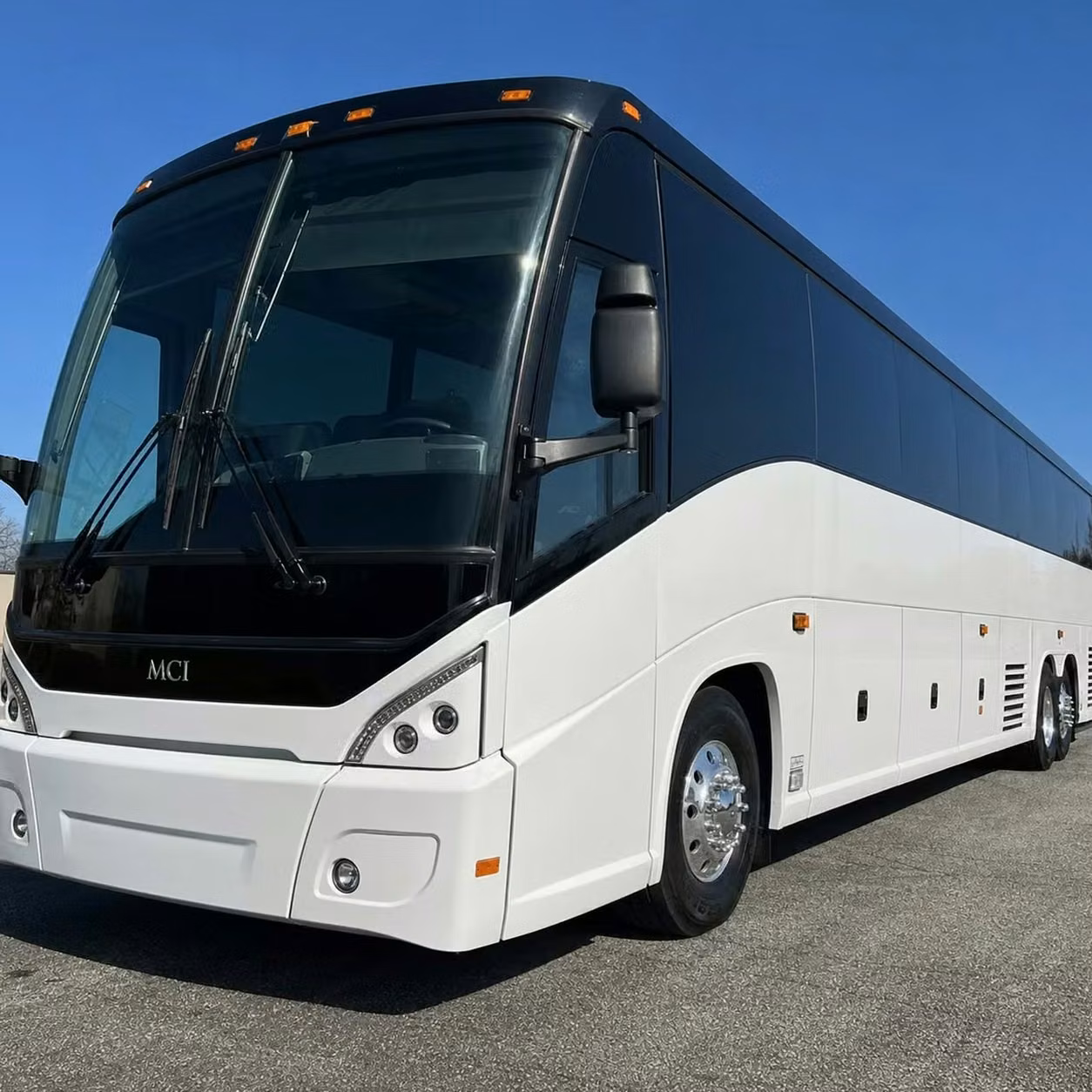 brooklyn center custom transportation for regional flights