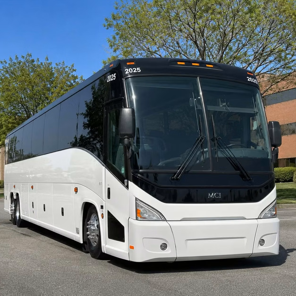 brooklyn center direct brooklyn center airport shuttle services for executives clients and vips
