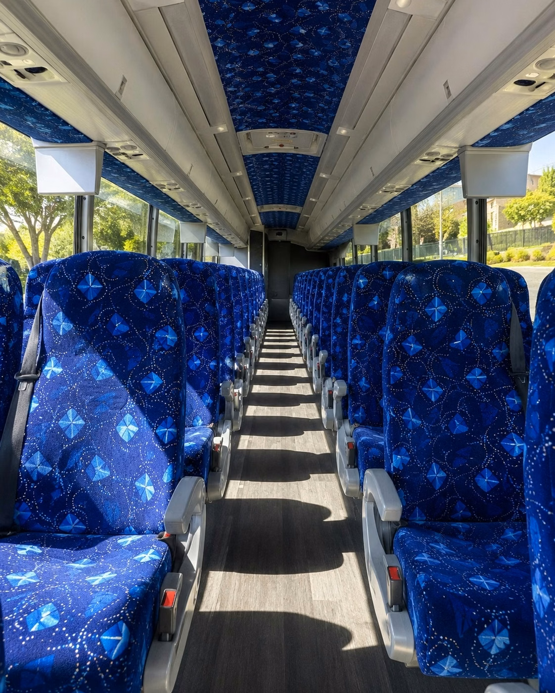 brooklyn center full size charter buses and minibuses for brooklyn center school dances